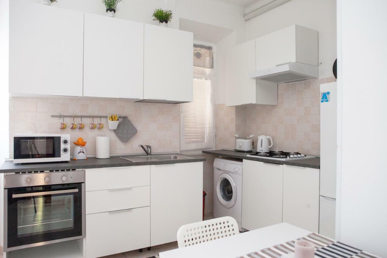 Cleo Iris Apartment Ancona Luaran gambar